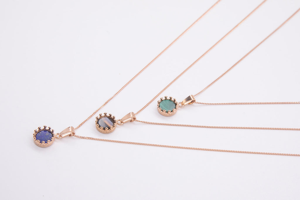 Handgefertigte Halskette aus 925 Silber 18k Rosegold plattiert mit Edelstein-Anhänger