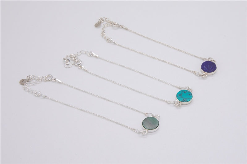 Handgefertigtes Armband aus 925 Silber mit Edelstein