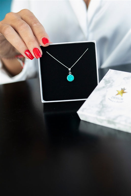 Handgefertigter Ring aus 925 Silber mit Edelstein